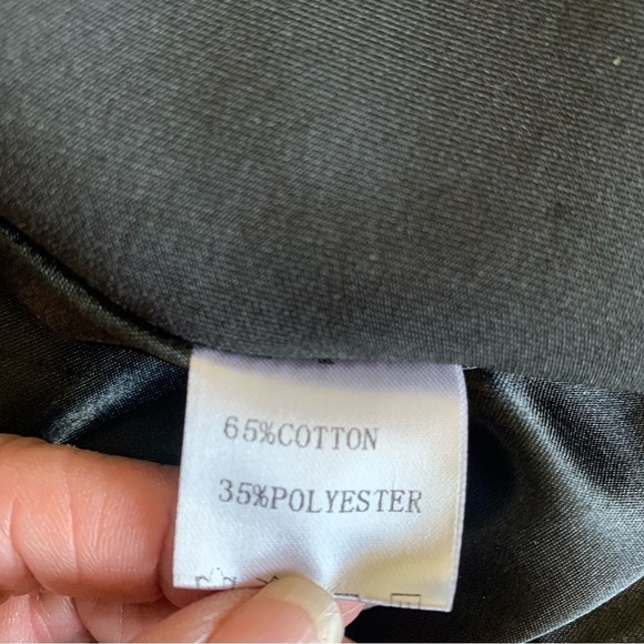 Lu & Lu black waist belted jacket. - Picture 16 of 16